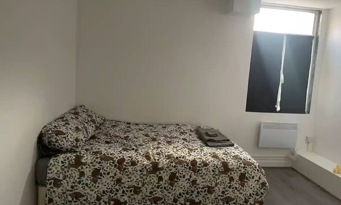 Addiscombe Apartment | Our lovely studio