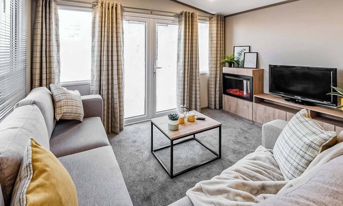 Wigton House | Our Silver 2 Bedroom Caravans offer spacious and modern accommodation that will suit everyone.