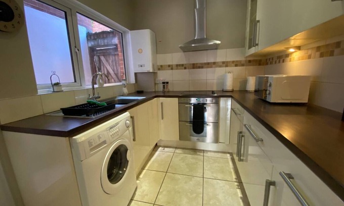 Ormeau House | Our two bedroom house is perfect for short or long stay.