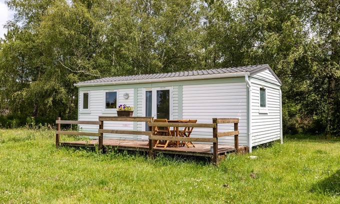 Queyrac RV Rental | Outdoor Hospitality, Relaxation at Lake Isachris in Queyrac in the Médoc - Mobile Home 4