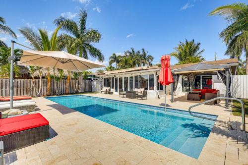 Nautilus Isle House | Outdoor Oasis with Private Pool Dania Beach Retreat