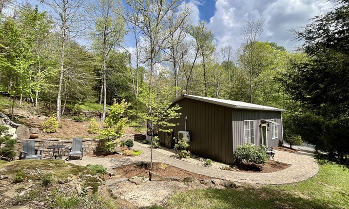 Ozark Cabin | Outdoor Perfection with Hot Tub and Lake Views