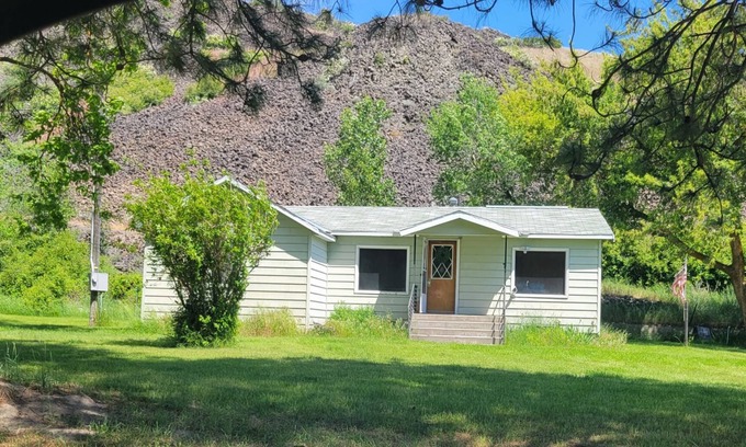 Douglas County House | Outdoorsman's Oasis
