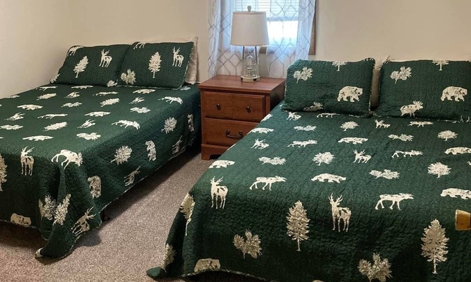 Streeter Apartment | Outdoorsmen’s stay in a quiet community, pet friendly.