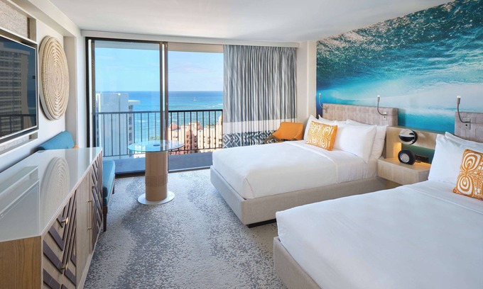 Waikiki Hotel | OUTRIGGER Waikiki Beachcomber Hotel