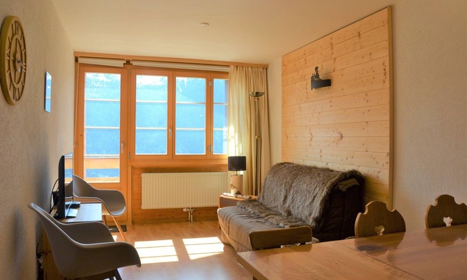 St. Luc Apartment | Outside : flat for 4 person on the 2nd floor, balcony -Inside : 45 sqm, living room with dining area