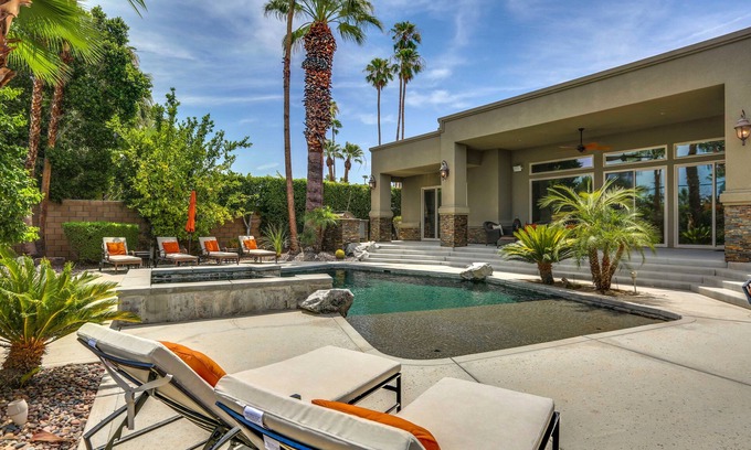 Palm Desert House | OUTSTANDING ESTATE! LUXURY PRIVATE RESORT FEEL HOME, FABULOUS LOCATION
