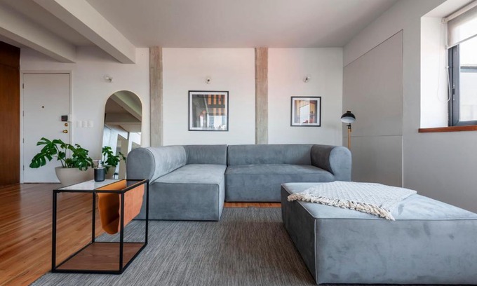 Hipodromo Apartment | Outstanding Triplex in Iconic Art Deco Building