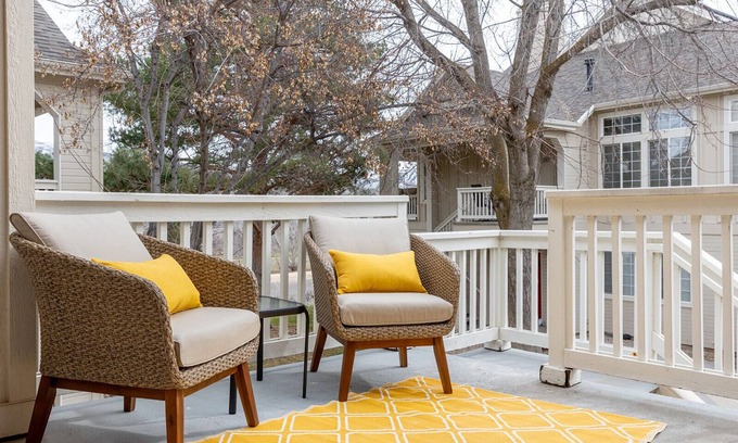 Southeast Boise House | Overlook Townhome - Pool+Trailsnn