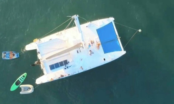 Parque Estadual da Costa do Sol Boat Rental | Overnight stay on a sailing catamara at Orla Bardot