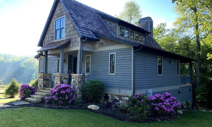 Glenville Cottage | Owls Nest Cottage - mountain escape, plenty of outdoor activities.