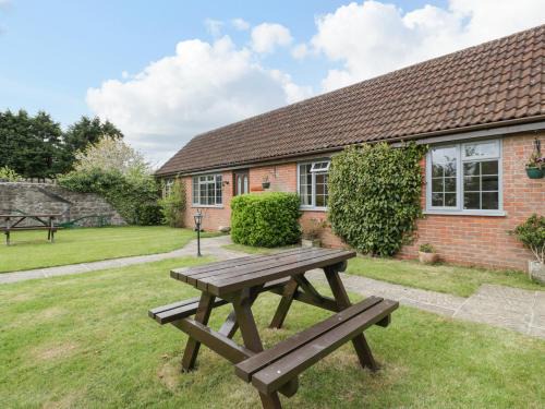 Lympsham House | Owls Retreat