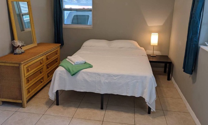 Azalea Park Apartment | Own Kitchen Own Bath - Panda Casita