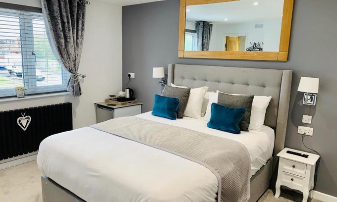 Kidlington Bed & Breakfast | Oxford Studios