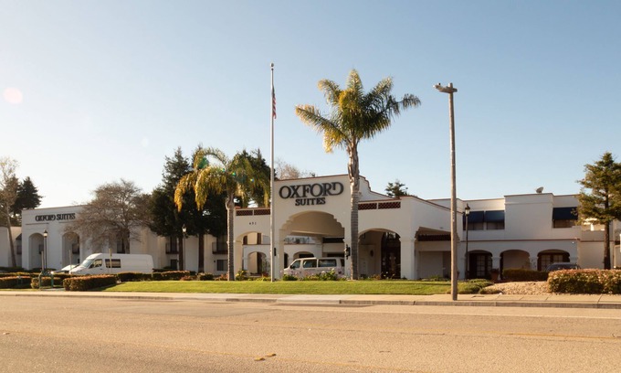 Pismo Beach Hotel | Oxford Suites Pismo Beach