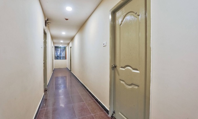 Kalapettai Hotel | OYO 29878 Sri Abirami Inn