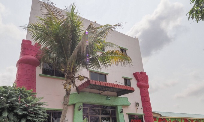 Samut Sakhon Hotel | OYO 577 For Love Hotel