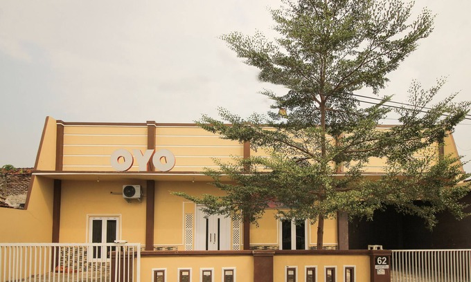 Rajabasa Hotel | OYO 654 Fabio Guest House Syariah