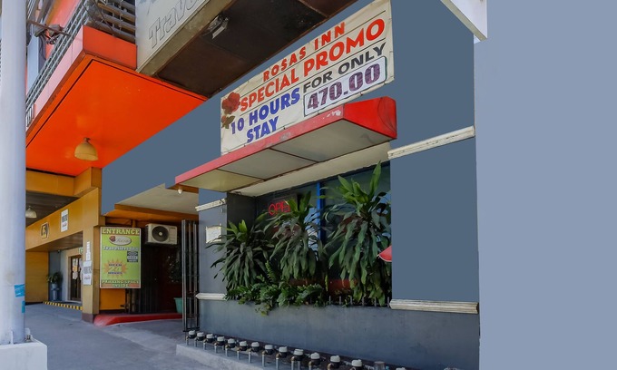Project 8 Hotel | OYO 861 Rosas Travellers Inn