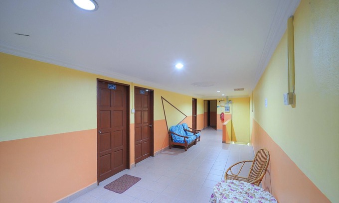 Kuah Hotel | OYO 89850 Mutiara Motel