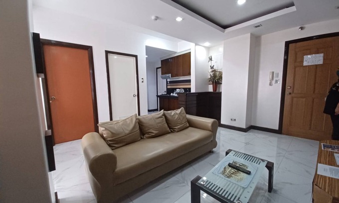 Don Bosco Hotel | OYO 908 153 Silverio Suites