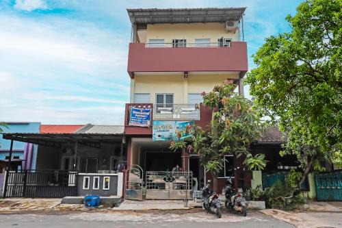 Batam Hotel | OYO 91974 Alfisal Syariah