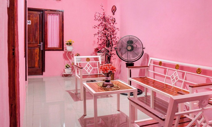 Palembang Hotel | OYO 92598 Sulthan Homestay Syariah 3