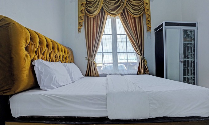 Pangkalpinang Hotel | OYO 92708 Hotel Mufasa Syariah