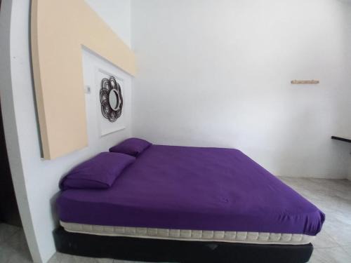 Karawang Timur Hotel | OYO 93962 Jm Guest House