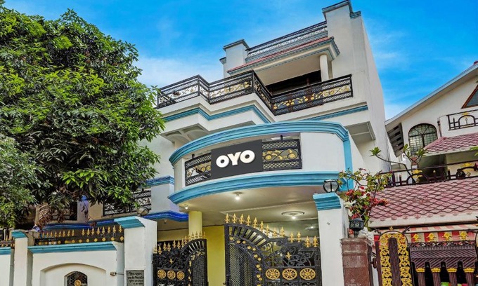 Gomti Nagar Hotel | OYO Flagship Sanskaar Home Stays