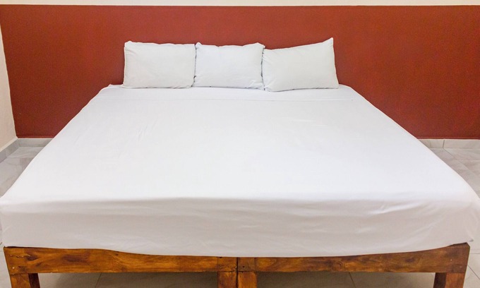 Centro Hotel | OYO Hotel La Playa
