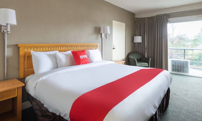 Sumter Hotel | OYO Hotel Sumter SC Downtown