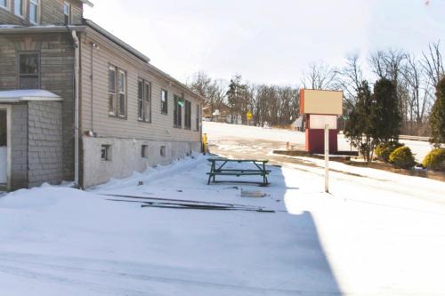 Wilkes-Barre Hotel | OYO Hotel Wilkes-Barre East