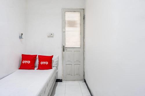 Surabaya Hotel | OYO Life 93977 Suterejo Homestay Syariah