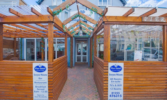 Clacton-on-Sea Hotel | OYO Pier Hotel