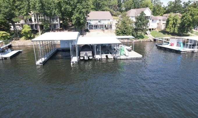 Lake of the Ozarks House | Ozark Getaway (at least 20)