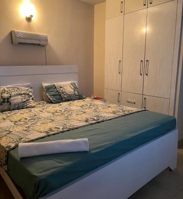 E-11 Sector Apartment | Ozzi cottage Top pick