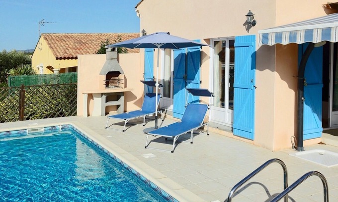 Pezenas Villa | Pézenas Villa. 25-35% OFF Sept. AirCon in Bedrooms, Private Pool, Walk to Town