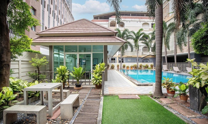 Suan Luang Hotel | P-Park Suvarnabhumi