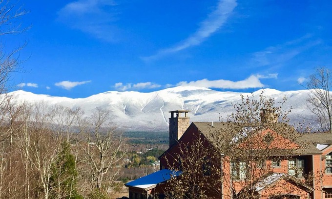 Bethlehem Villa | P5 Ski-in Ski-out rare find! Presidential View, single family with garage, pool table, ping pong
