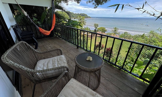 Drake Bay Hotel | Pacheco Tours & Cabinas