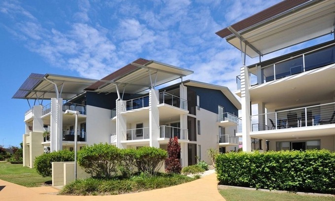 Coffs Harbour Apartment | Pacific Marina Apartments