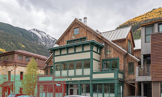 Telluride Apartment | PACIFIC PLACE TOO by Exceptional Stays