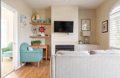 Oceano House | Pacific Plaza #509 - Lighthouse Lodge - 1BdrmUp-K-QSofa