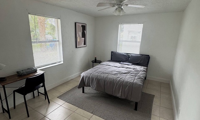 Dania Beach House | Pacifica by Fort Lauderdale Airport