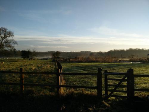 Bridgnorth House | Paddock Barn, Bridgnorth - A modern converted barn