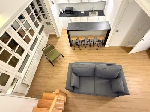 Padron Apartment | Padrón Plaza Loft L4 by URent
