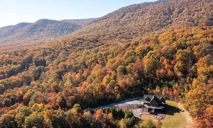 Stanley Cabin | Page Valley Lodge with amazing views