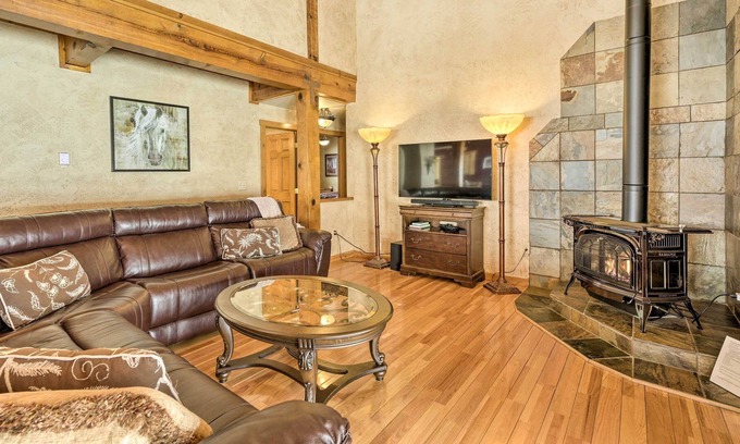 Pagosa Springs House | Pagosa Springs Vacation Rental w/ Mtn Views