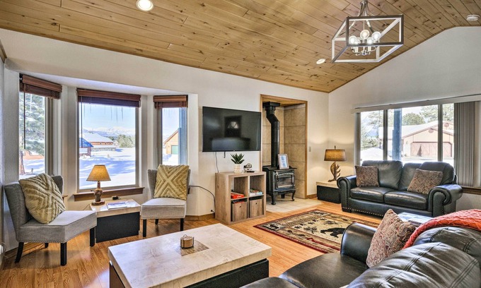 Pagosa Springs Cottage | Pagosa Springs Vacation Rental: Deck, Views!